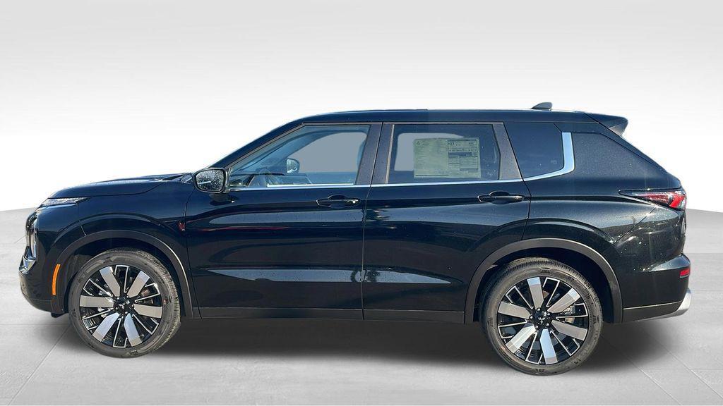 new 2026 Mitsubishi Outlander car, priced at $37,240