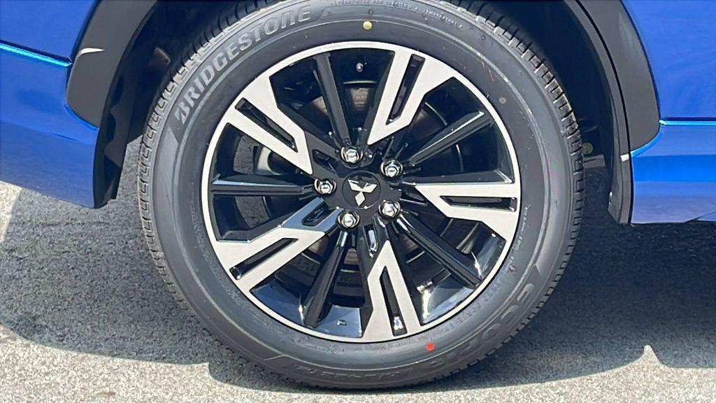 new 2025 Mitsubishi Eclipse Cross car, priced at $32,540