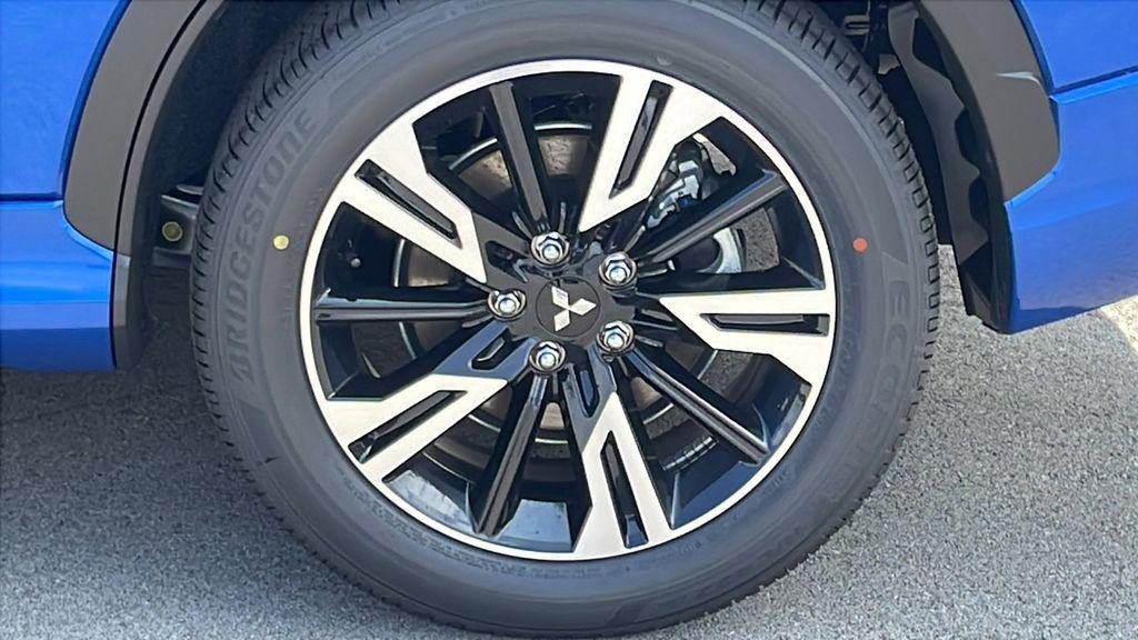 new 2025 Mitsubishi Eclipse Cross car, priced at $32,540
