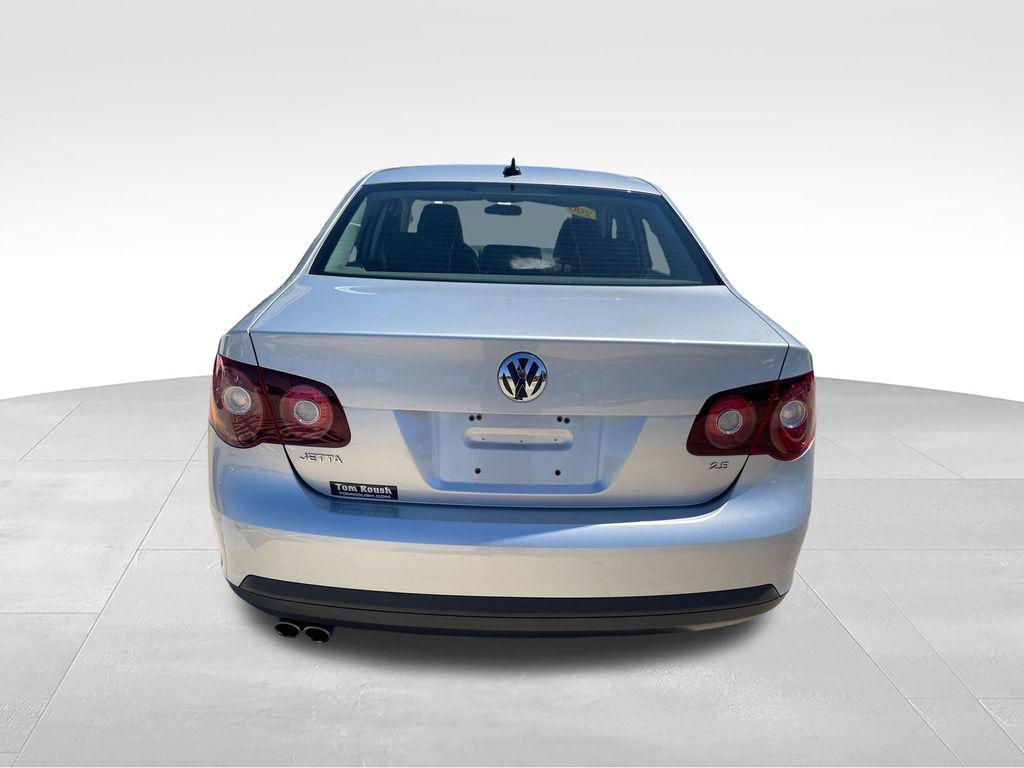 used 2009 Volkswagen Jetta car, priced at $5,658