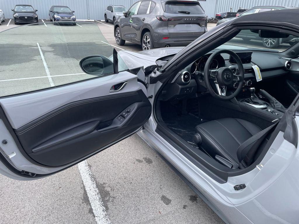 new 2026 Mazda MX-5 Miata car, priced at $39,421