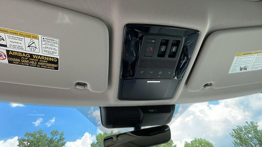 new 2025 Mitsubishi Outlander car, priced at $40,155