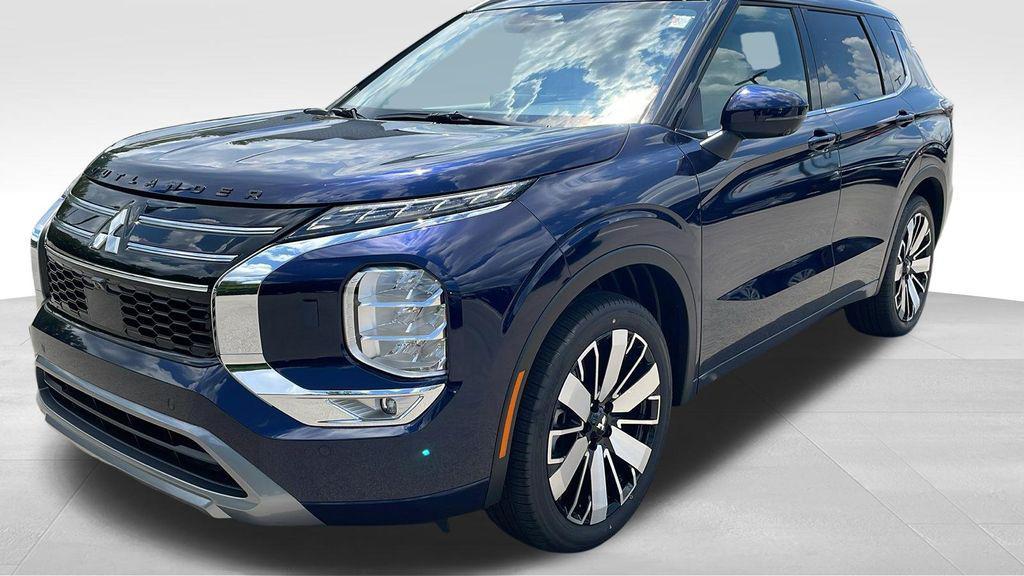 new 2025 Mitsubishi Outlander car, priced at $41,365