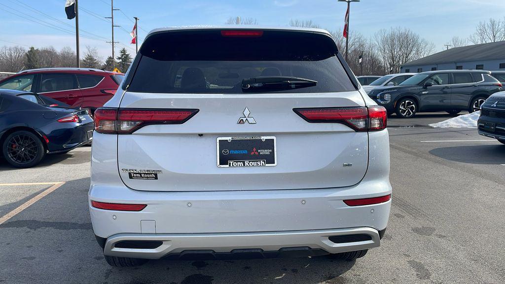 used 2023 Mitsubishi Outlander car, priced at $20,925
