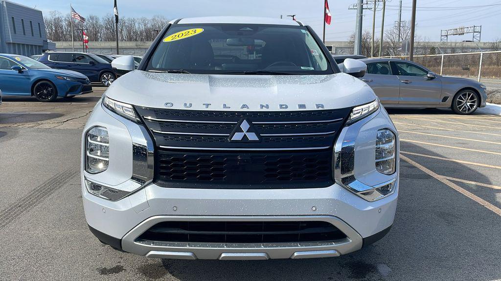 used 2023 Mitsubishi Outlander car, priced at $20,925