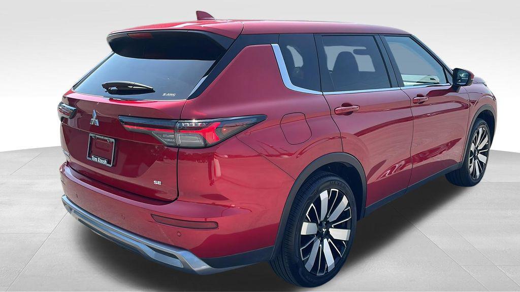 new 2025 Mitsubishi Outlander car, priced at $38,478