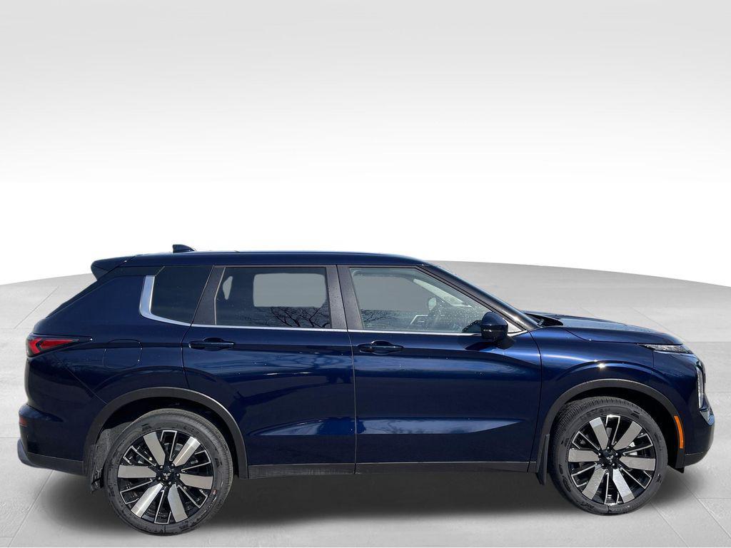 new 2026 Mitsubishi Outlander car, priced at $37,115