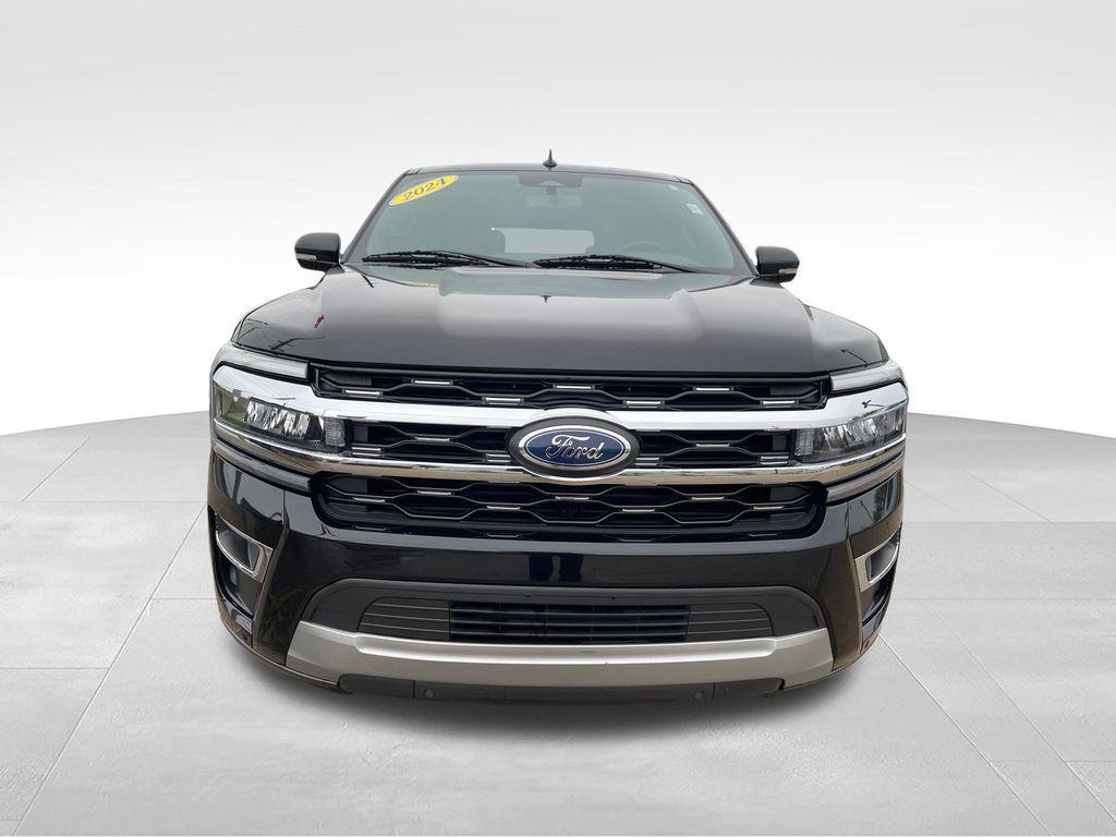 used 2024 Ford Expedition car, priced at $42,088