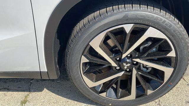 new 2025 Mitsubishi Outlander PHEV car, priced at $47,597