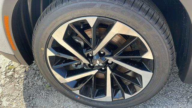 new 2025 Mitsubishi Outlander PHEV car, priced at $47,597