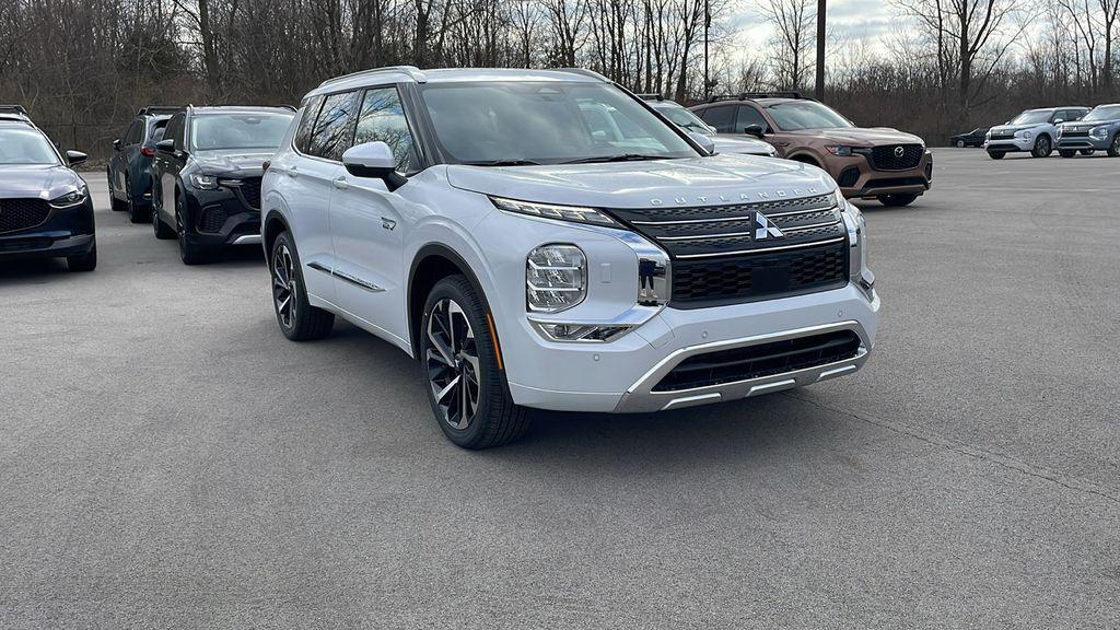 new 2025 Mitsubishi Outlander PHEV car, priced at $45,222