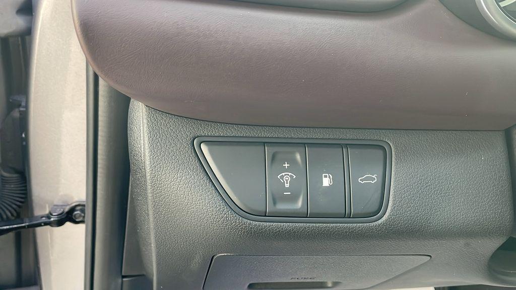 used 2022 Genesis G70 car, priced at $19,215