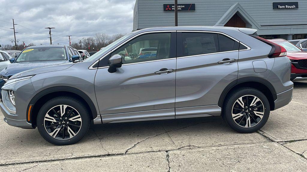 new 2026 Mitsubishi Eclipse Cross car, priced at $34,560