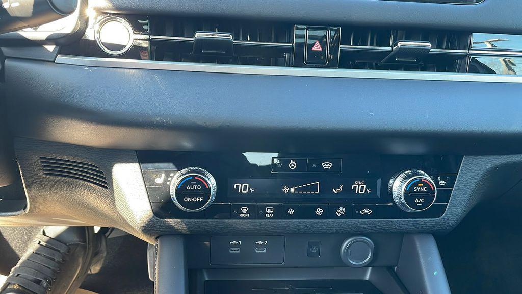 new 2026 Mitsubishi Outlander car, priced at $42,135