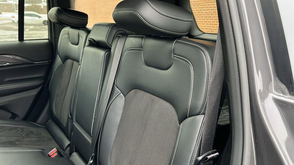 used 2022 Jeep Grand Cherokee car, priced at $24,917