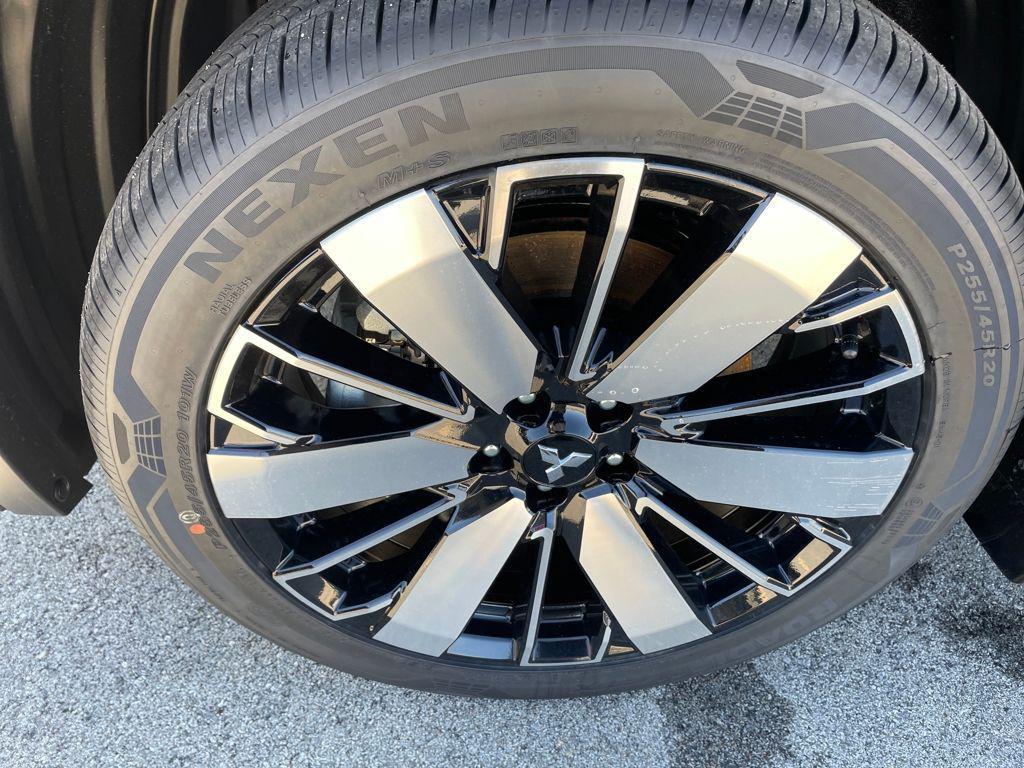 new 2026 Mitsubishi Outlander car, priced at $38,115