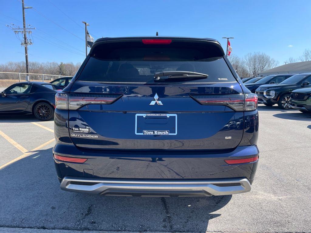 new 2026 Mitsubishi Outlander car, priced at $38,115