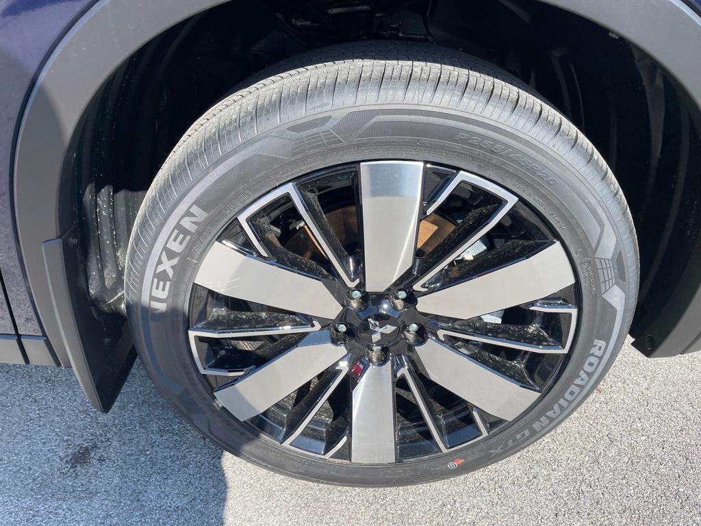 new 2026 Mitsubishi Outlander car, priced at $38,115