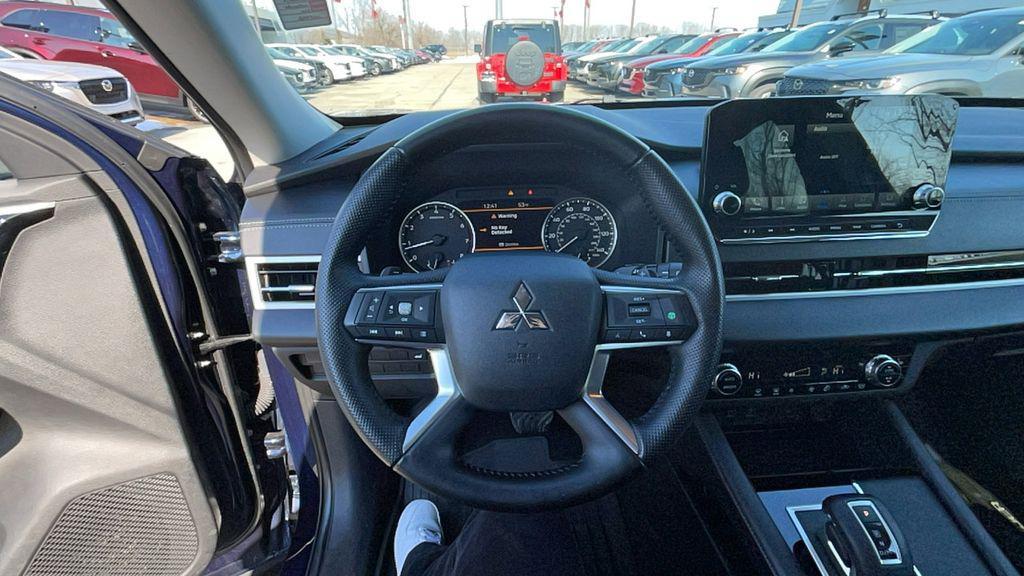 used 2022 Mitsubishi Outlander car, priced at $24,961
