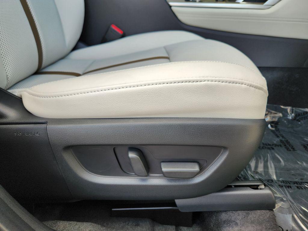 new 2025 Mazda CX-90 PHEV car, priced at $58,512