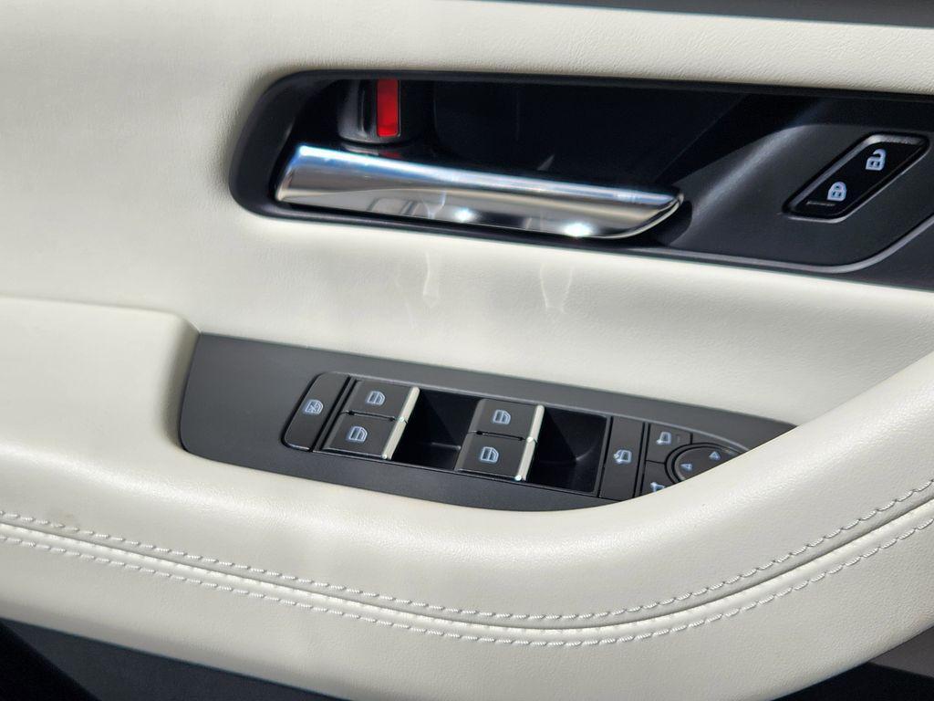 new 2025 Mazda CX-90 PHEV car, priced at $58,512