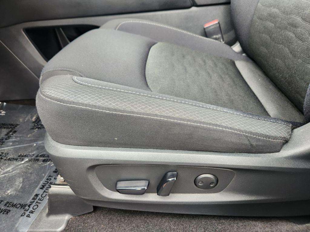 used 2025 Nissan Pathfinder car, priced at $32,297