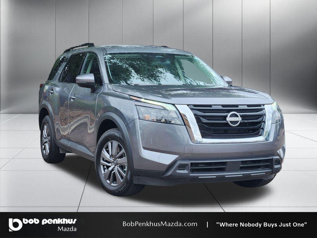 used 2025 Nissan Pathfinder car, priced at $32,297