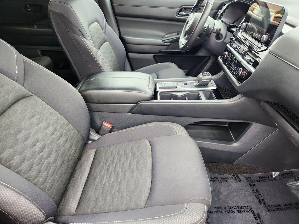 used 2025 Nissan Pathfinder car, priced at $32,297