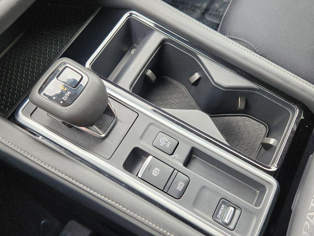 used 2025 Nissan Pathfinder car, priced at $32,297