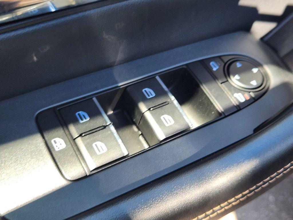 new 2025 Mazda CX-70 car, priced at $42,798