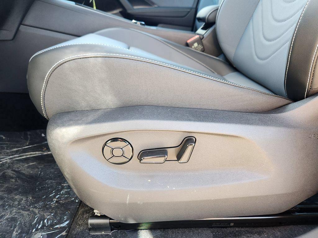 new 2026 Volkswagen Tiguan car