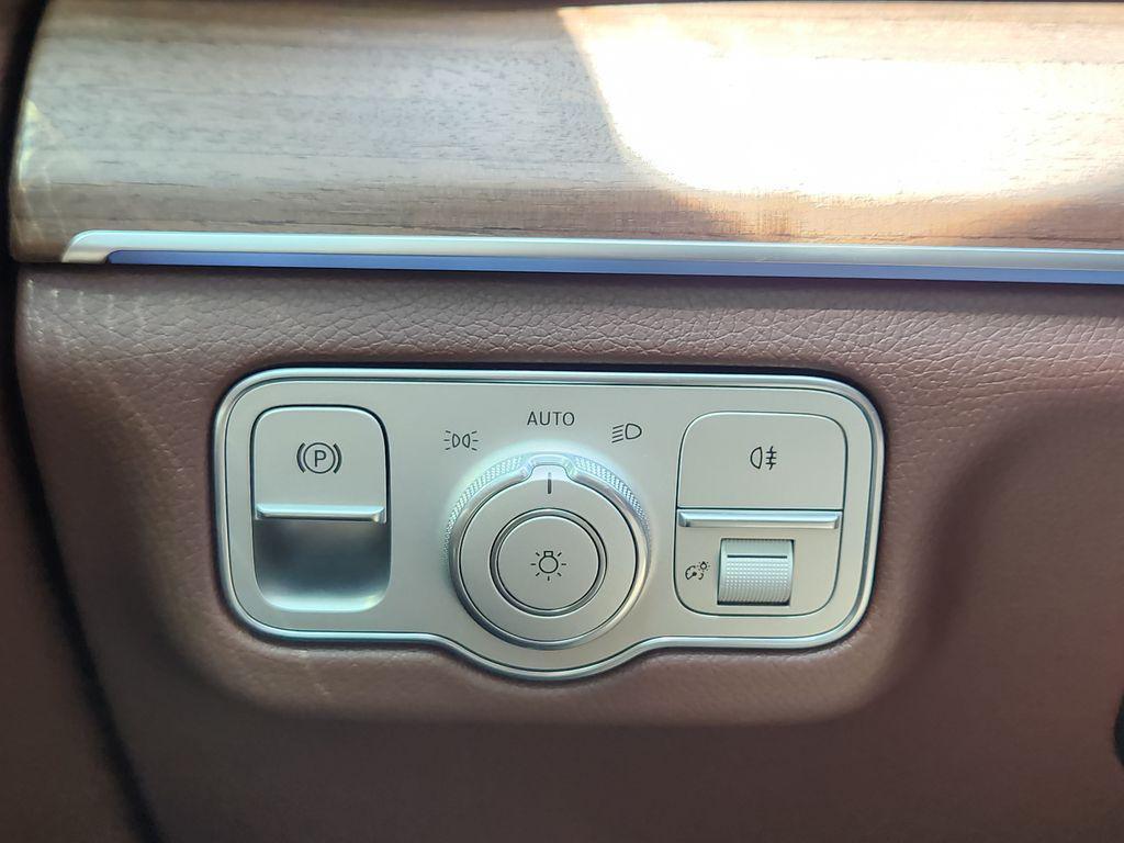 used 2026 Mercedes-Benz GLE 450 car, priced at $69,911