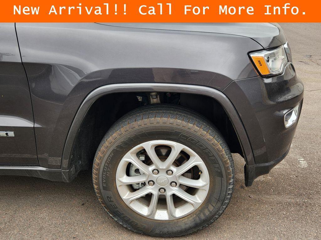 used 2019 Jeep Grand Cherokee car, priced at $27,141