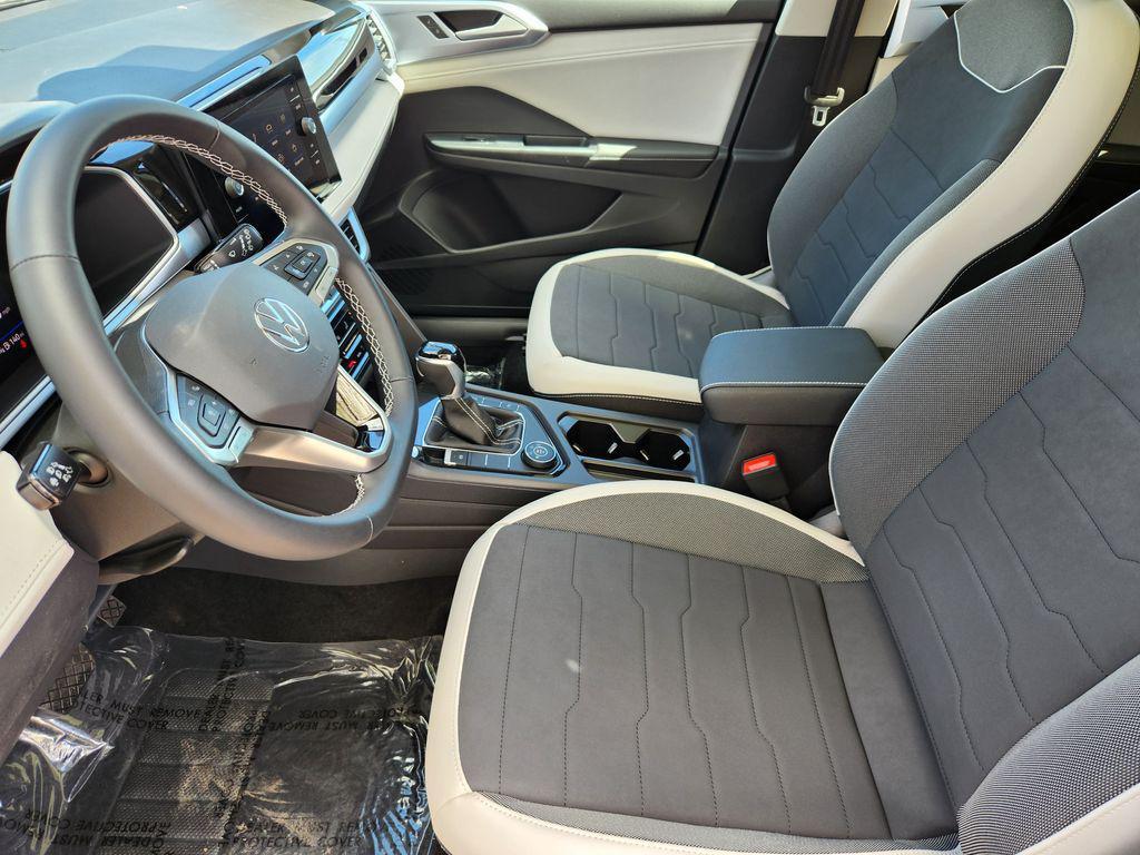 new 2026 Volkswagen Taos car