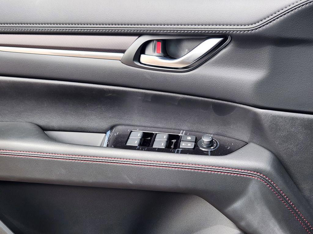 new 2025 Mazda CX-5 car, priced at $33,112