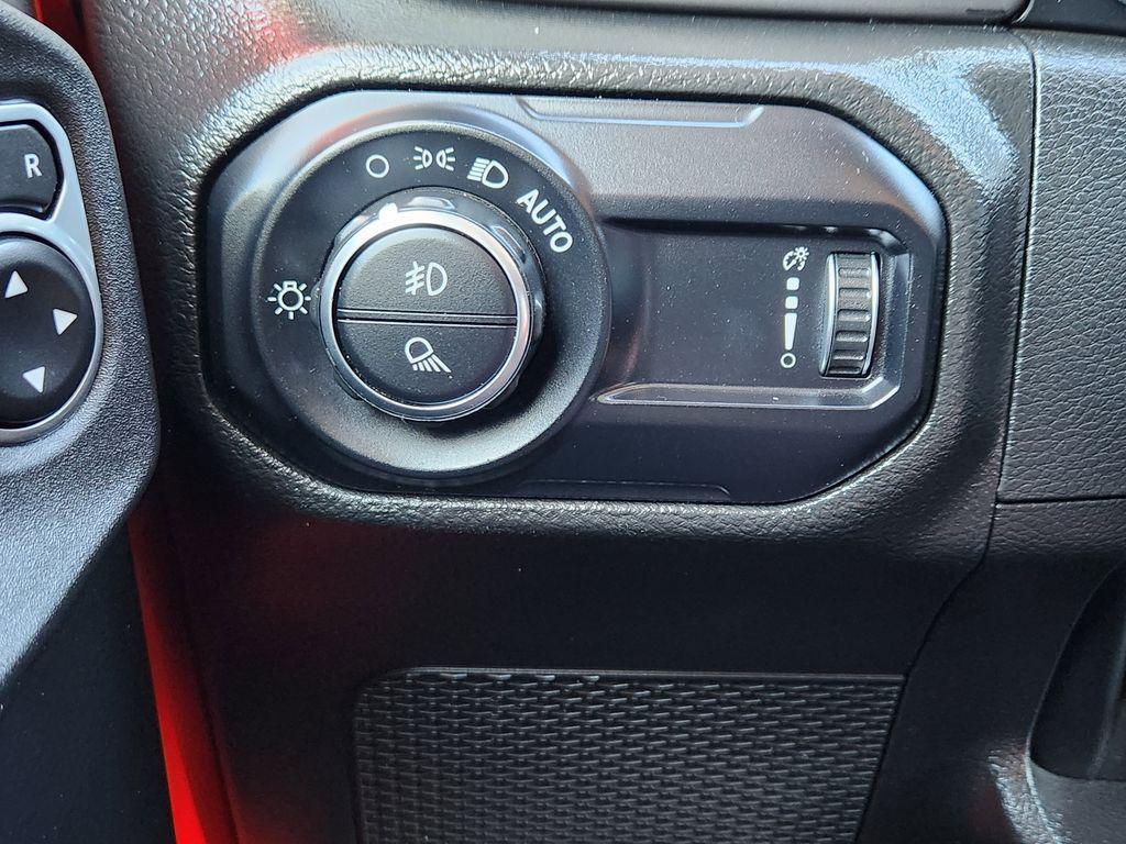 used 2023 Jeep Gladiator car, priced at $27,049