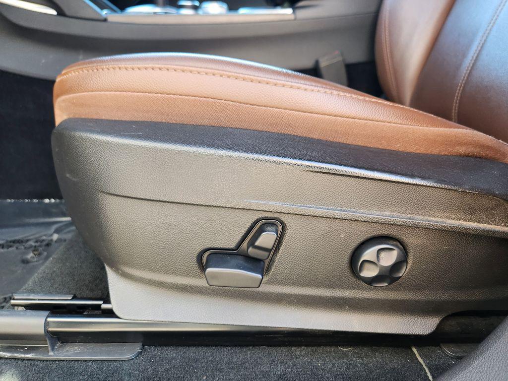 used 2022 Alfa Romeo Stelvio car, priced at $23,299