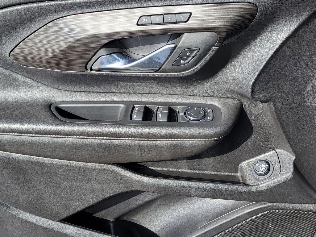 used 2024 GMC Terrain car, priced at $24,387