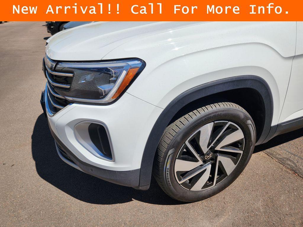 used 2025 Volkswagen Atlas car, priced at $31,829