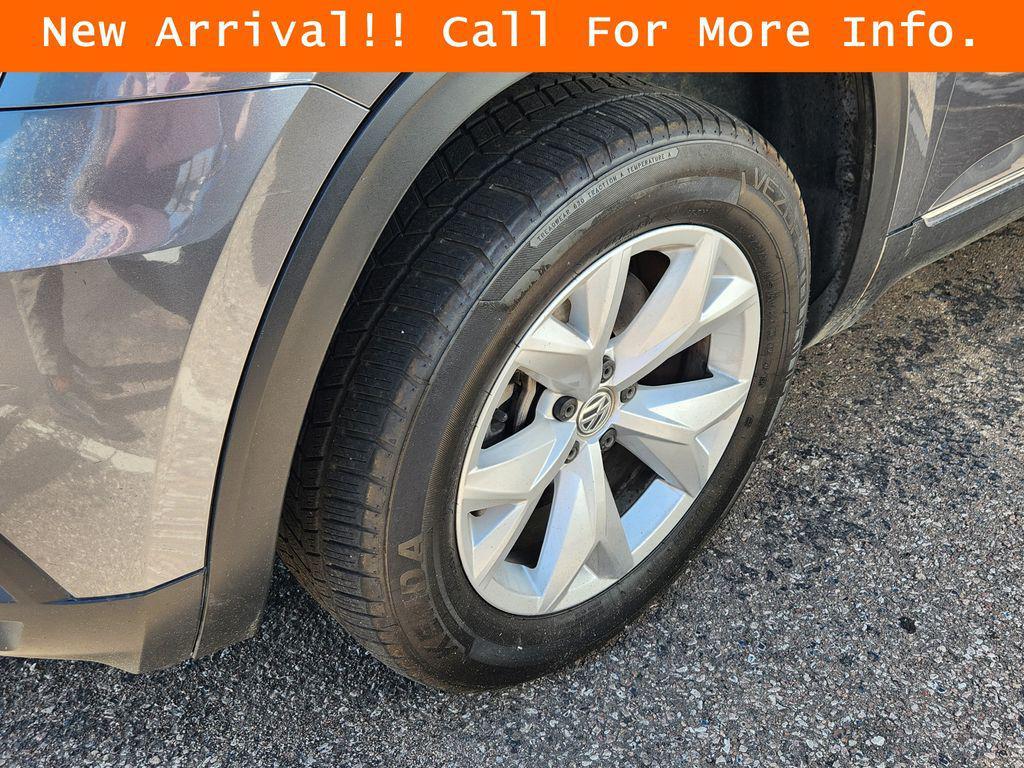 used 2018 Volkswagen Atlas car, priced at $17,229