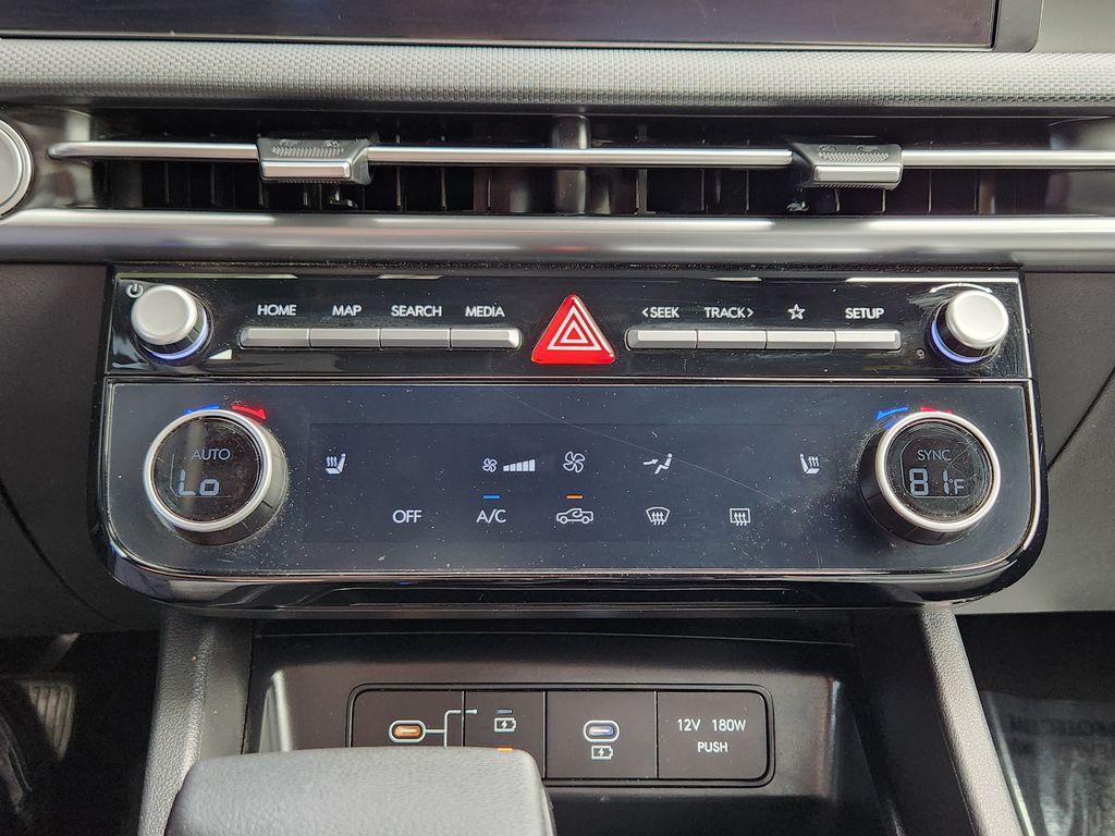 used 2025 Hyundai SANTA CRUZ car, priced at $27,299