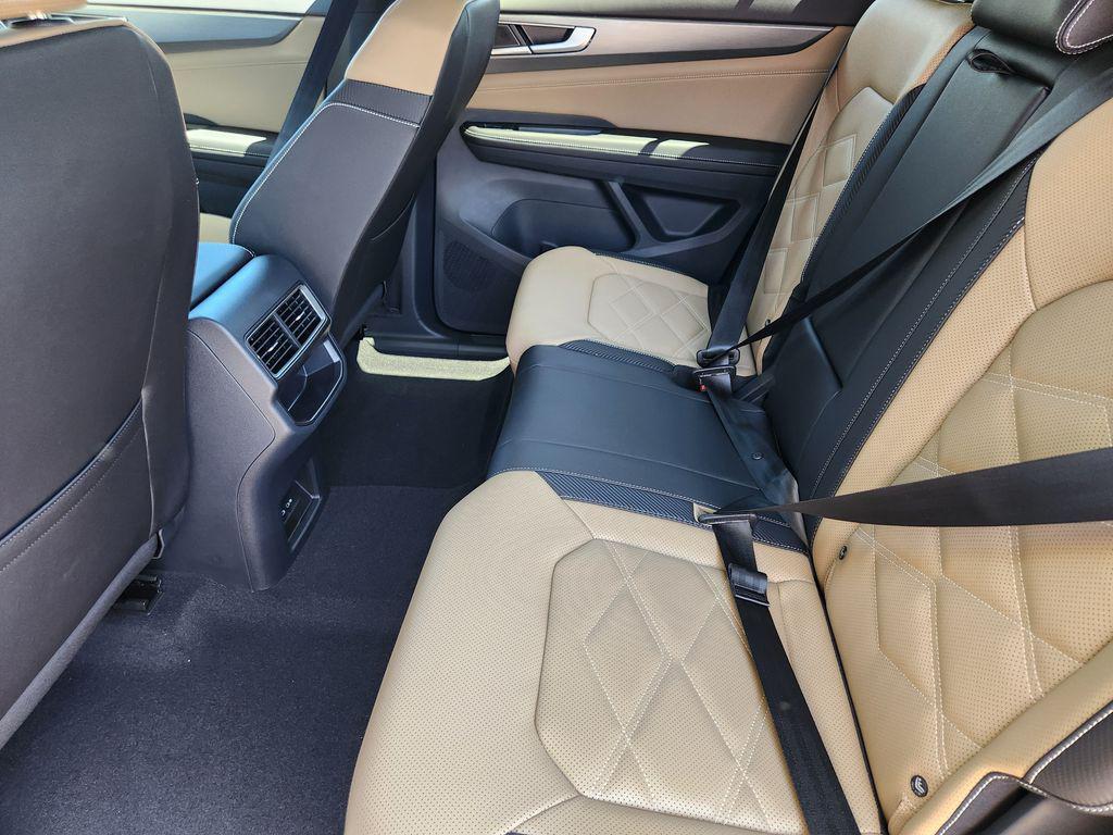 new 2026 Volkswagen Atlas Cross Sport car