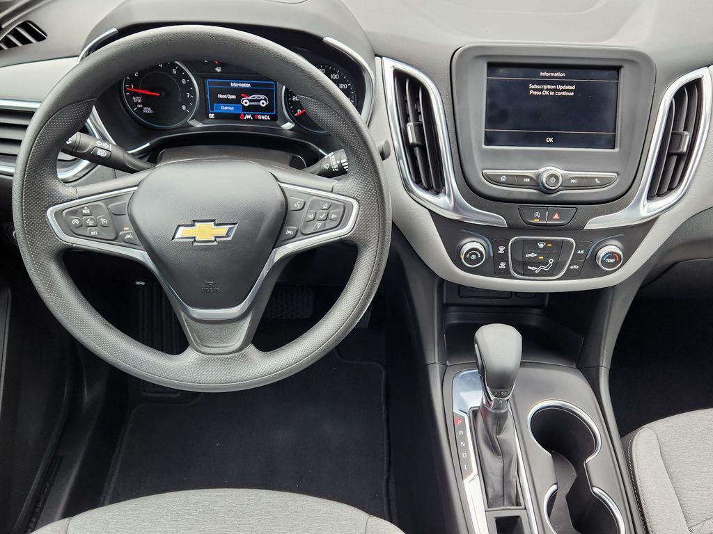 used 2022 Chevrolet Equinox car, priced at $18,655