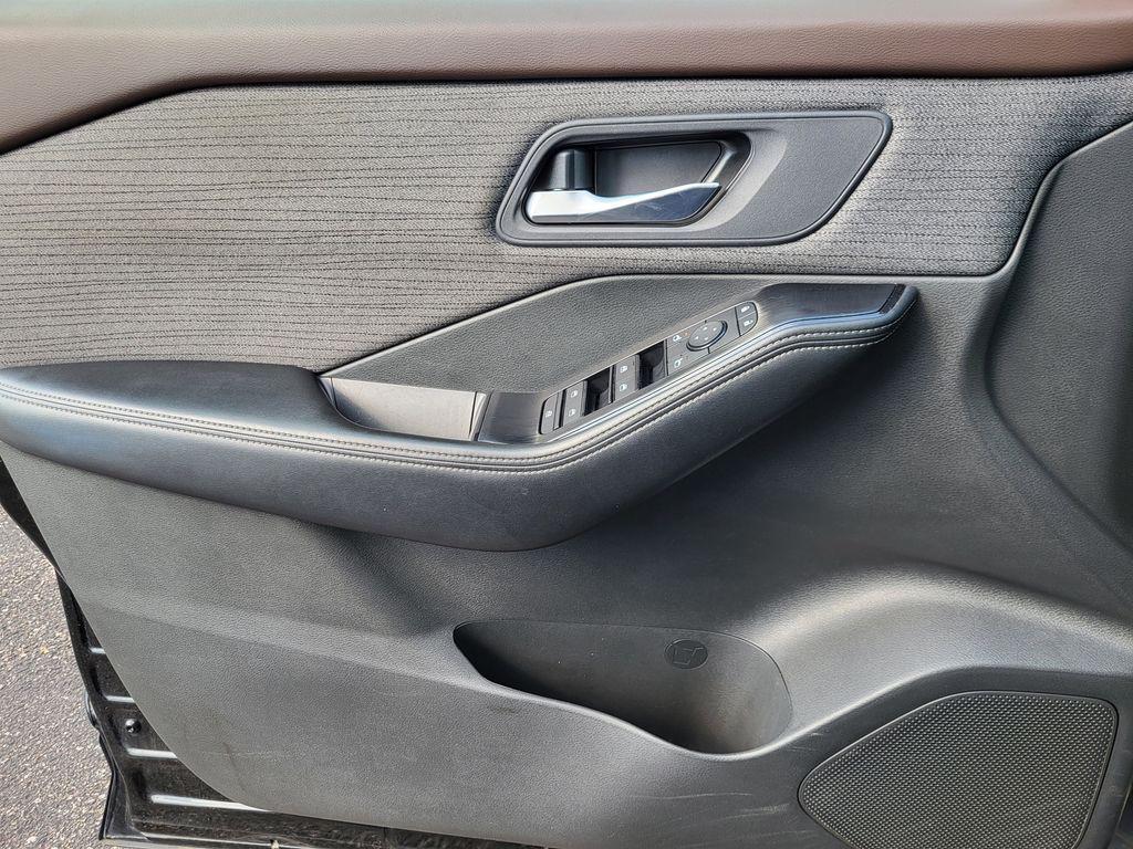 used 2023 Nissan Rogue car, priced at $20,049