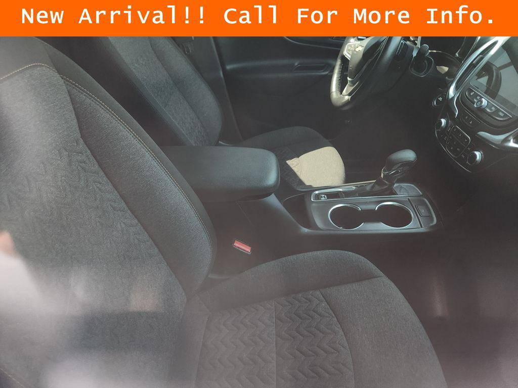used 2022 Chevrolet Equinox car, priced at $19,859