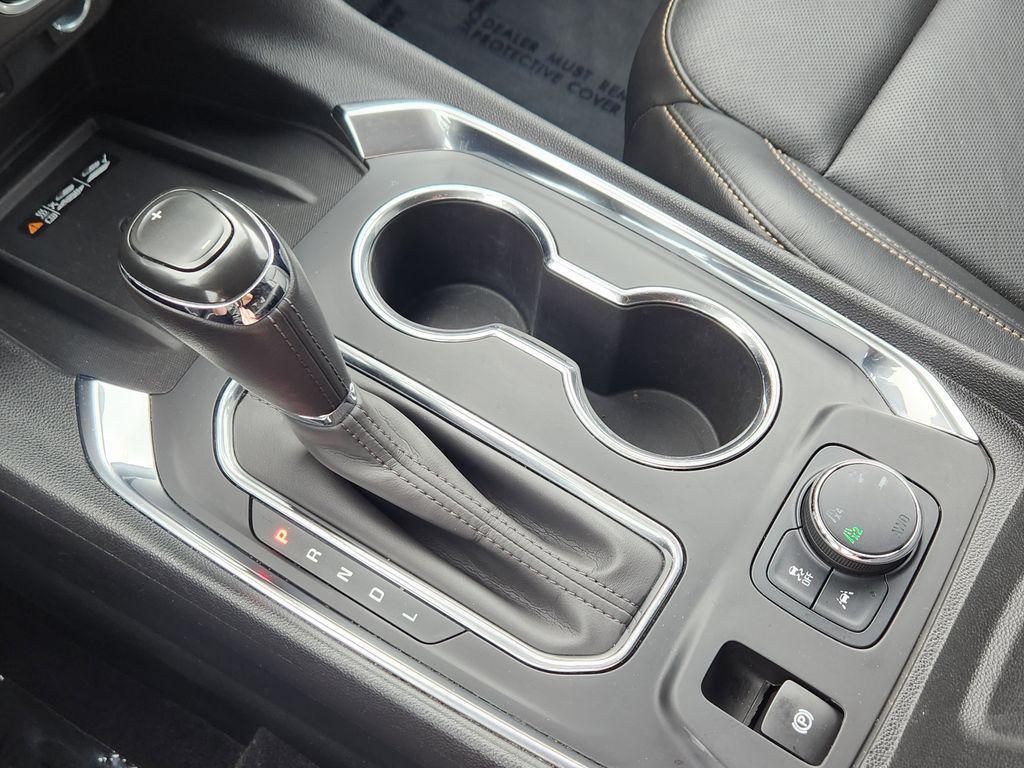 used 2020 Chevrolet Traverse car, priced at $19,999