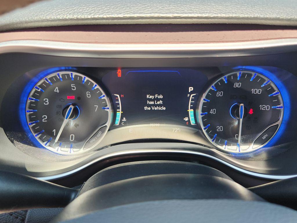 used 2020 Chrysler Pacifica car, priced at $21,133