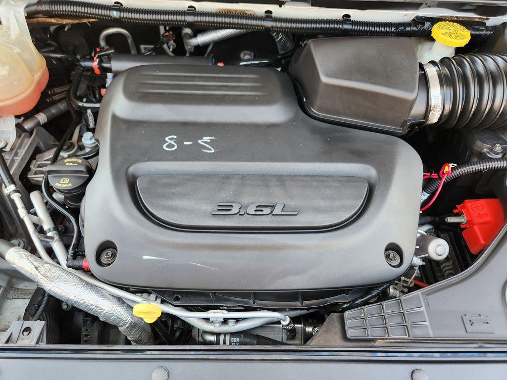 used 2020 Chrysler Pacifica car, priced at $21,133