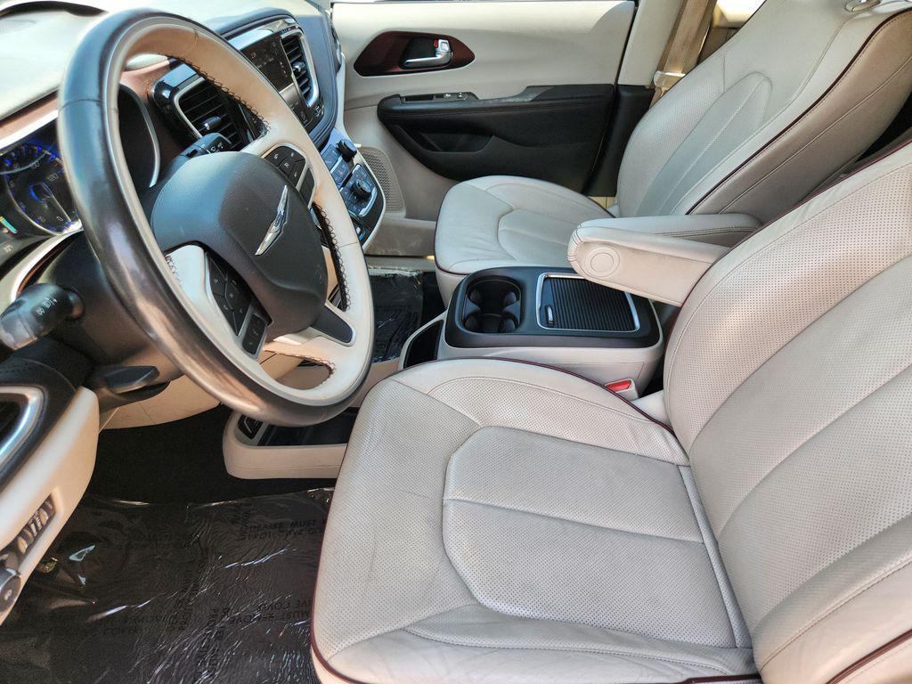used 2020 Chrysler Pacifica car, priced at $21,133