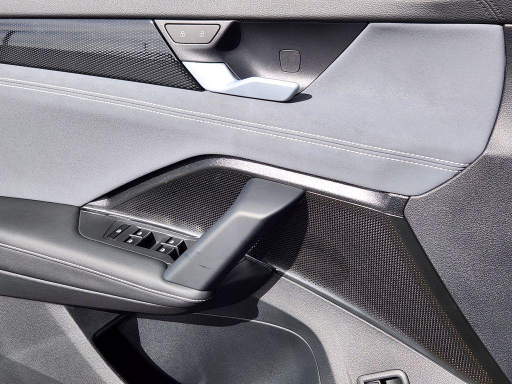 new 2026 Volkswagen Tiguan car